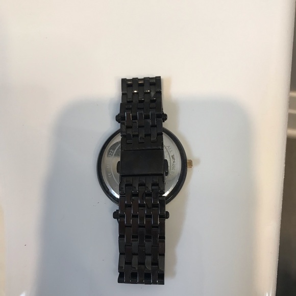 Michael Kors watch - Picture 4 of 7